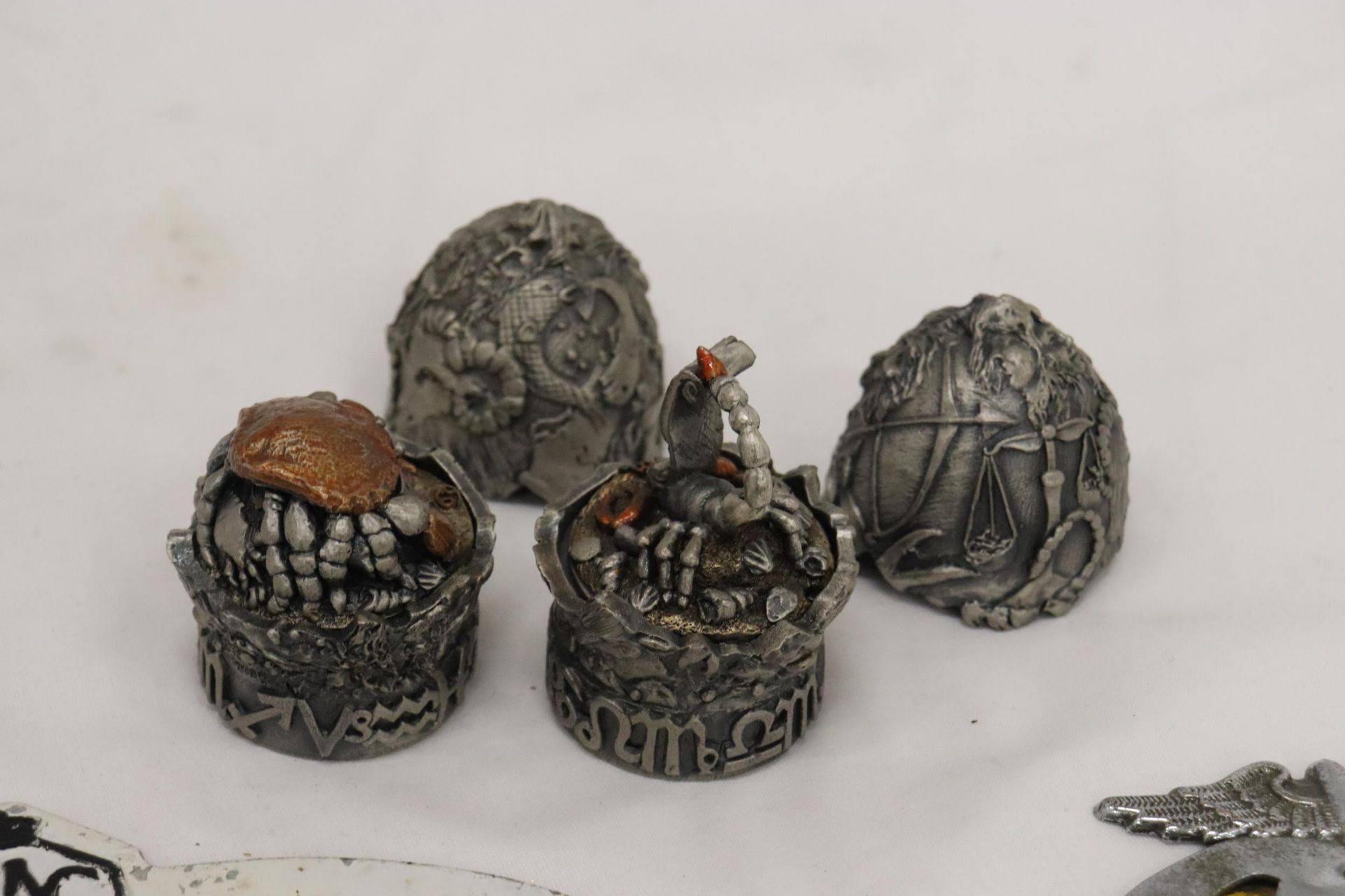 TWO PEWTER TUDOR MINT EGGS - Image 3 of 7