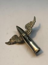 A MARKED 925 SILVER ROYAL AIR FORCE AIR GUNNER BADGE WITH BULLET AND WINGS DESIGN