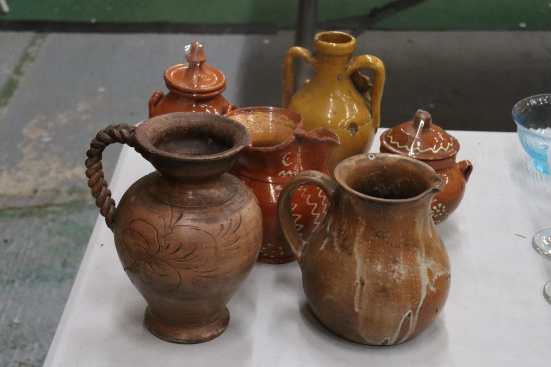 SIX STONEWARE ITEMS TO INCLUDE JUGS, EWER AND LIDDED POTS - Image 10 of 10