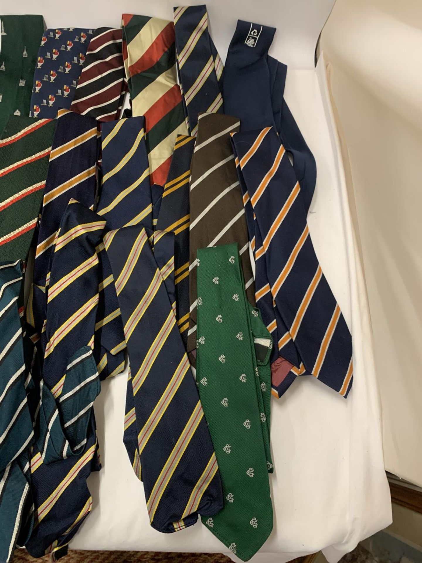 A COLLECTION OF CRICKET BENEFIT TIES, MOSTLY VINTAGE - APPROX 22 IN TOTAL - Image 4 of 4