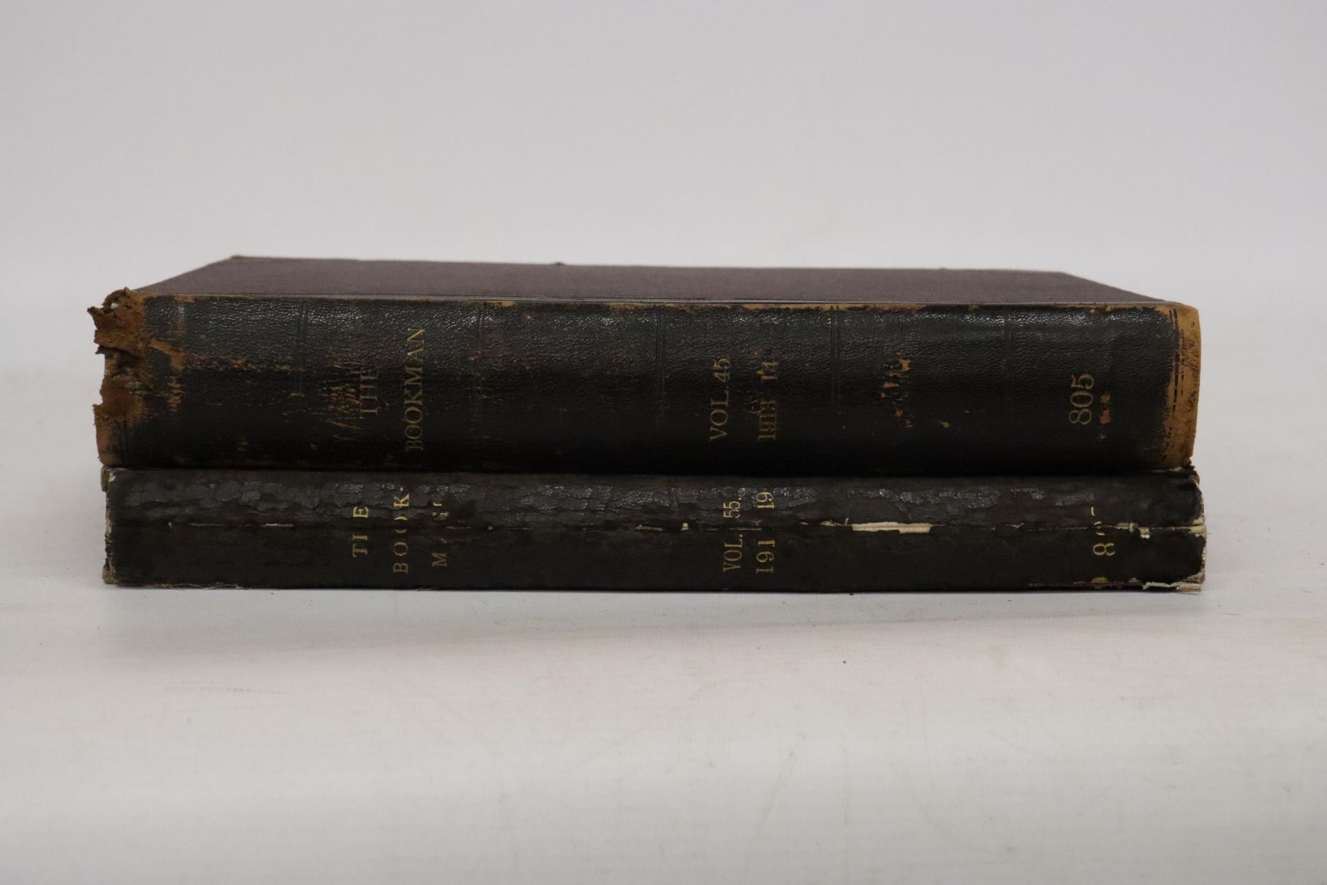 TWO LARGE VOLUMES OF "THE BOOKMAN" 1913-1914 AND 1918-1919 - Bild 2 aus 8