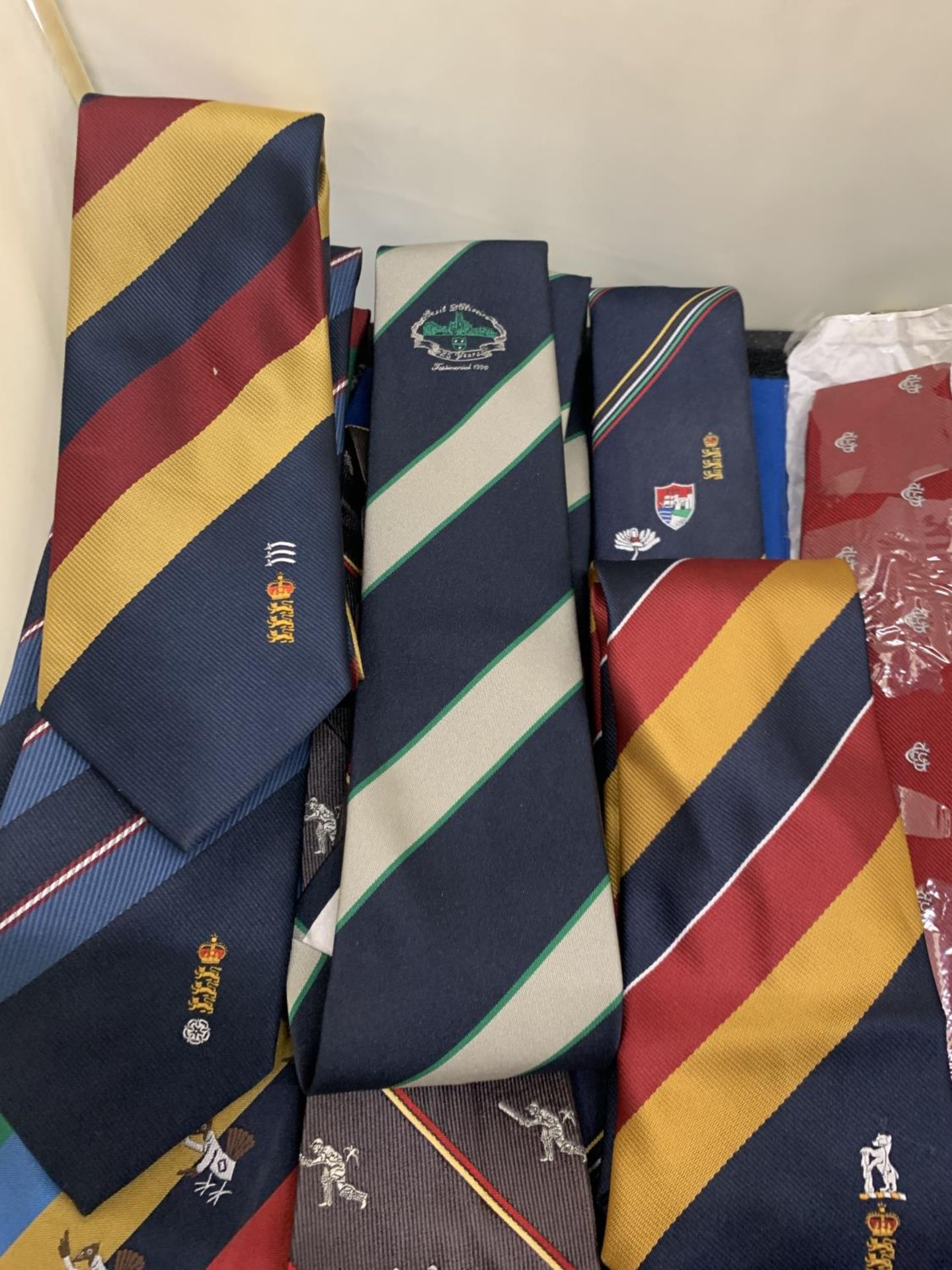 A COLLECTION OF CRICKET INTERNATIONAL AND BENEFIT TIES, MOSTLY VINTAGE - APPROX 20 IN TOTAL - Image 2 of 4