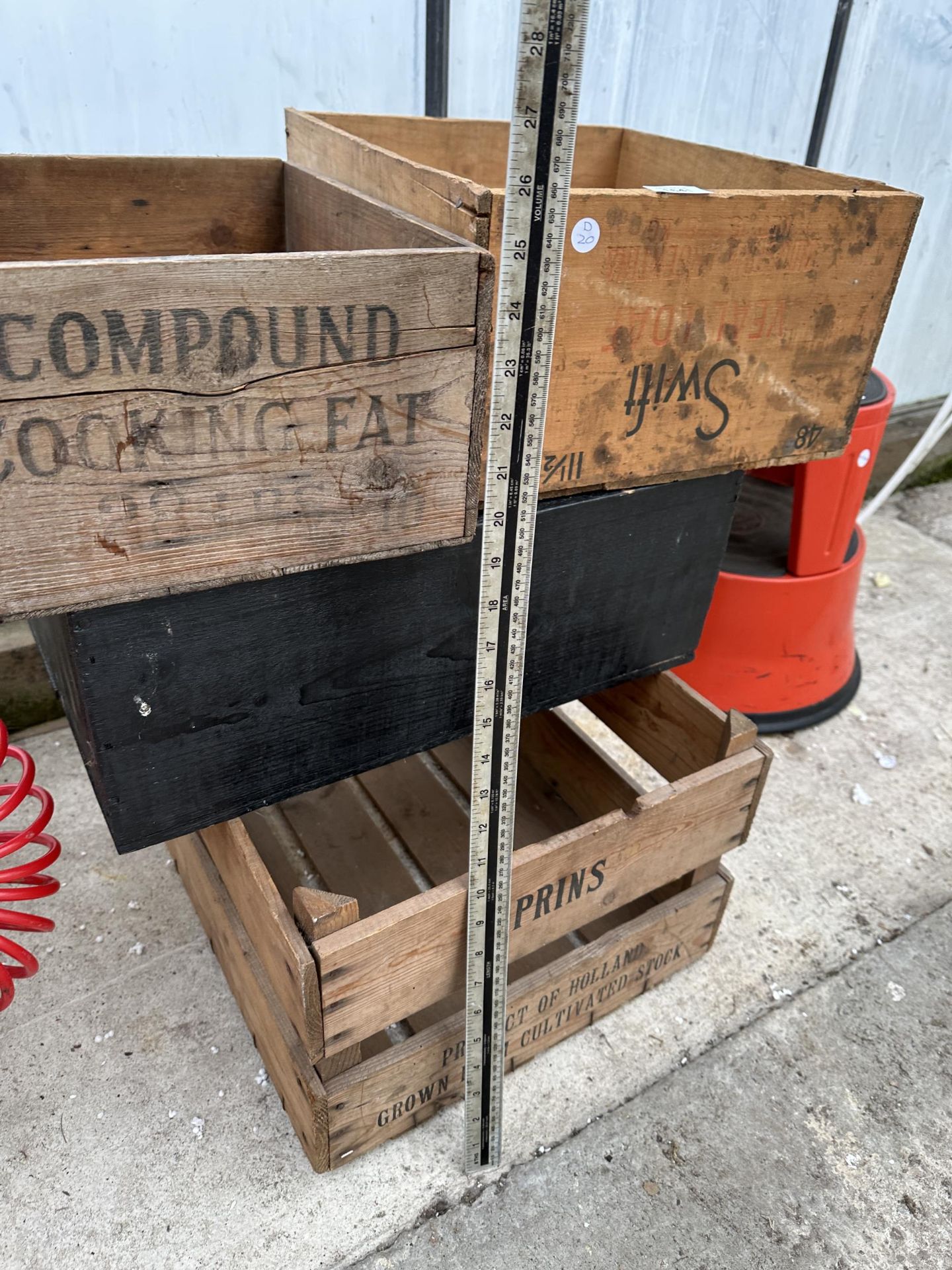 THREE VINTAGE WOODEN MONOGRAMED CRATES AND A FURTHER WOODEN BOX - Image 4 of 4