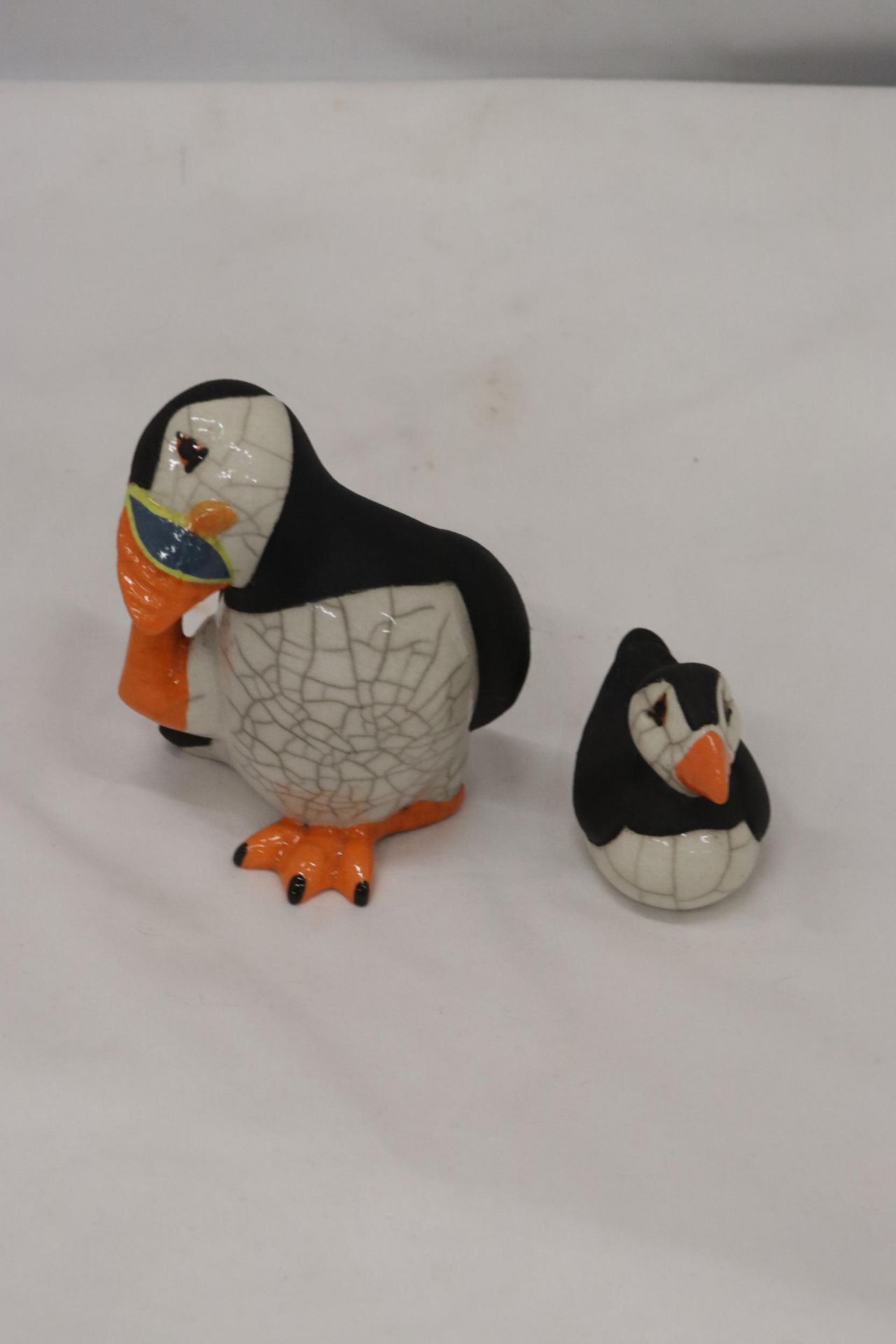 TWO PUFFIN FIGURES - Image 5 of 5