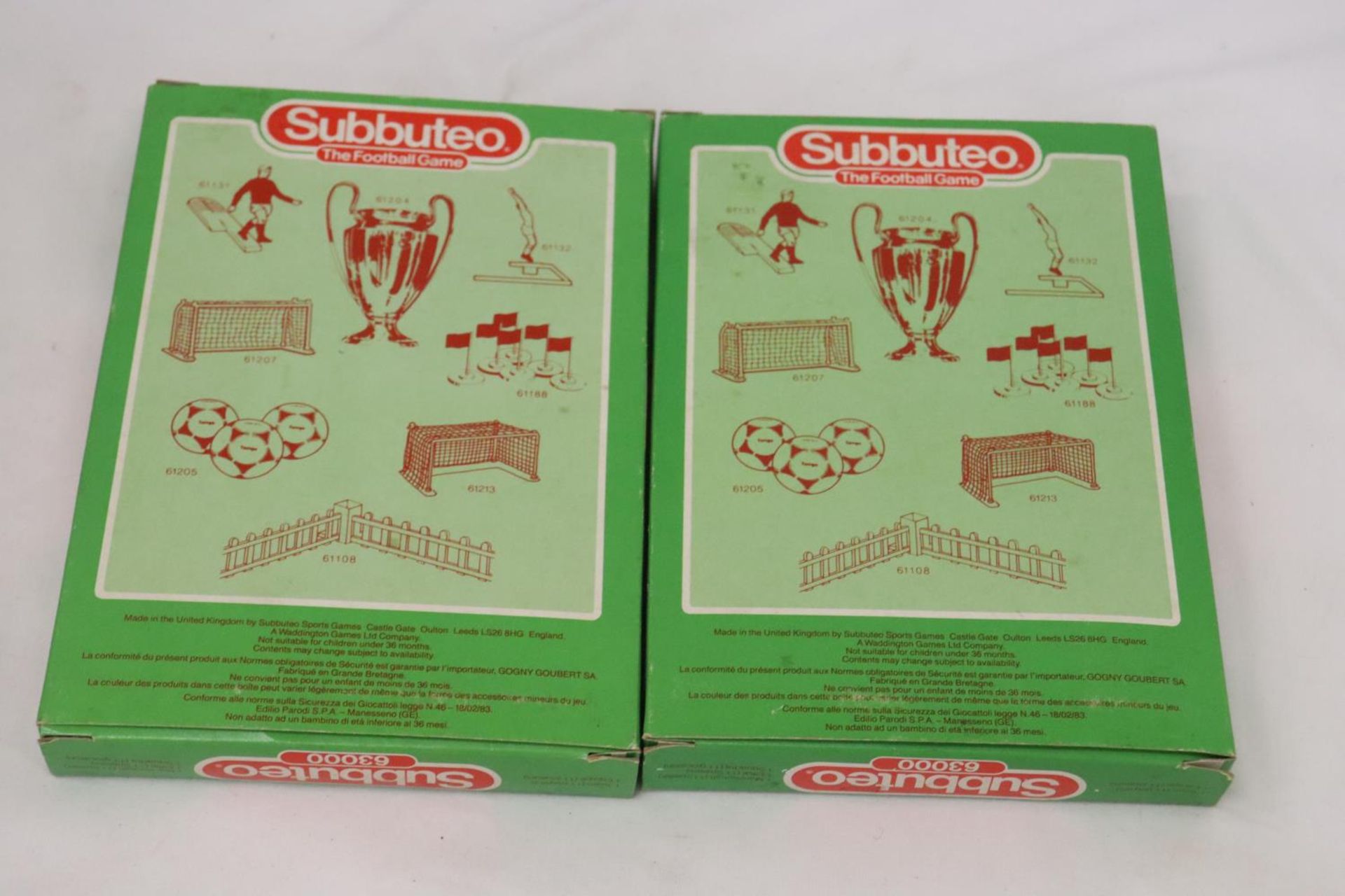 TWO BOXED VINTAGE SUBBUTEO TEAMS 654 SPURS AND 642 ARSENAL - Bild 6 aus 6