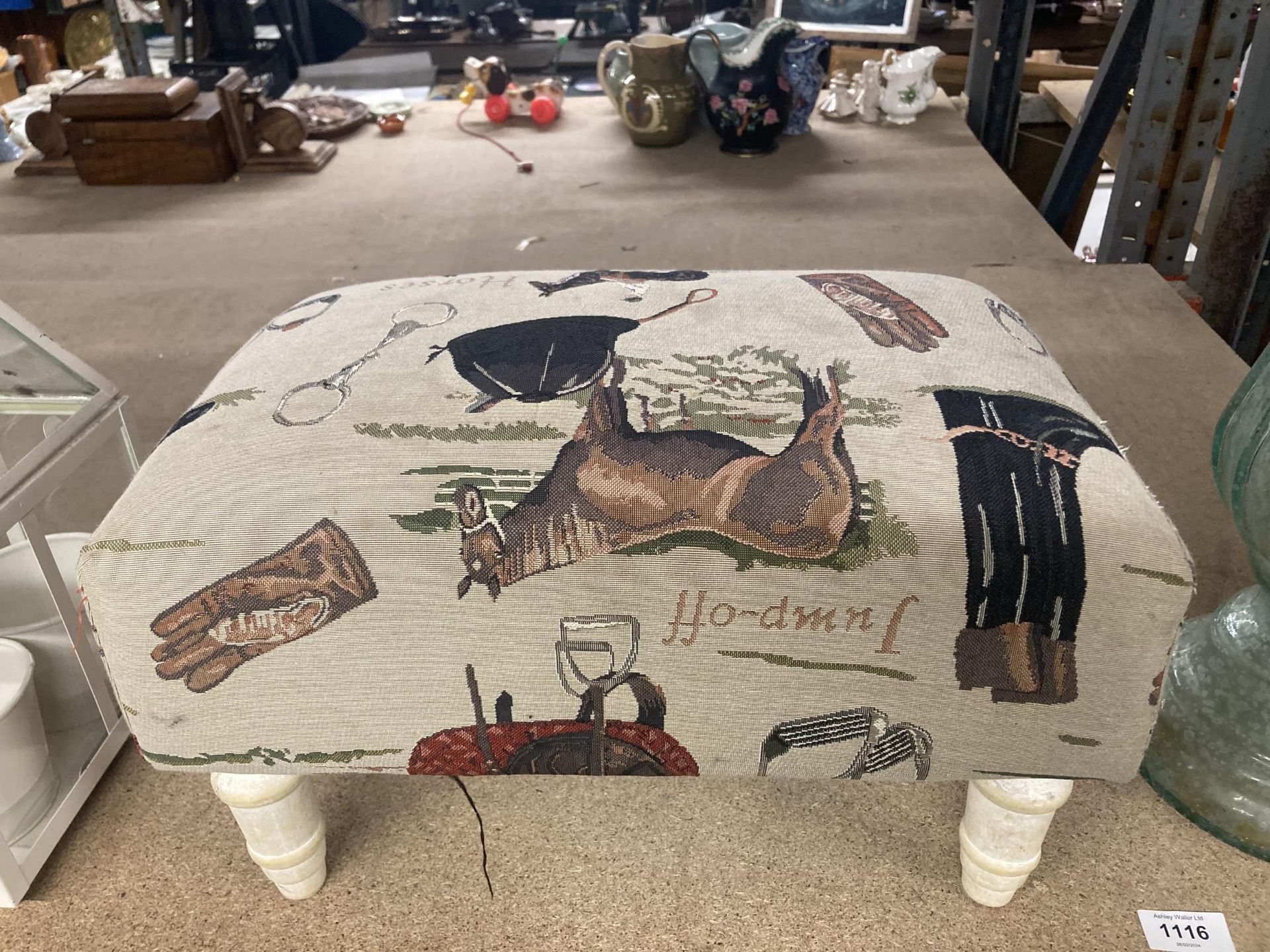 AN EQUESTRIAN THEMED FOOTSTOOL ON WHITE PAINTED LEGS - Image 2 of 3