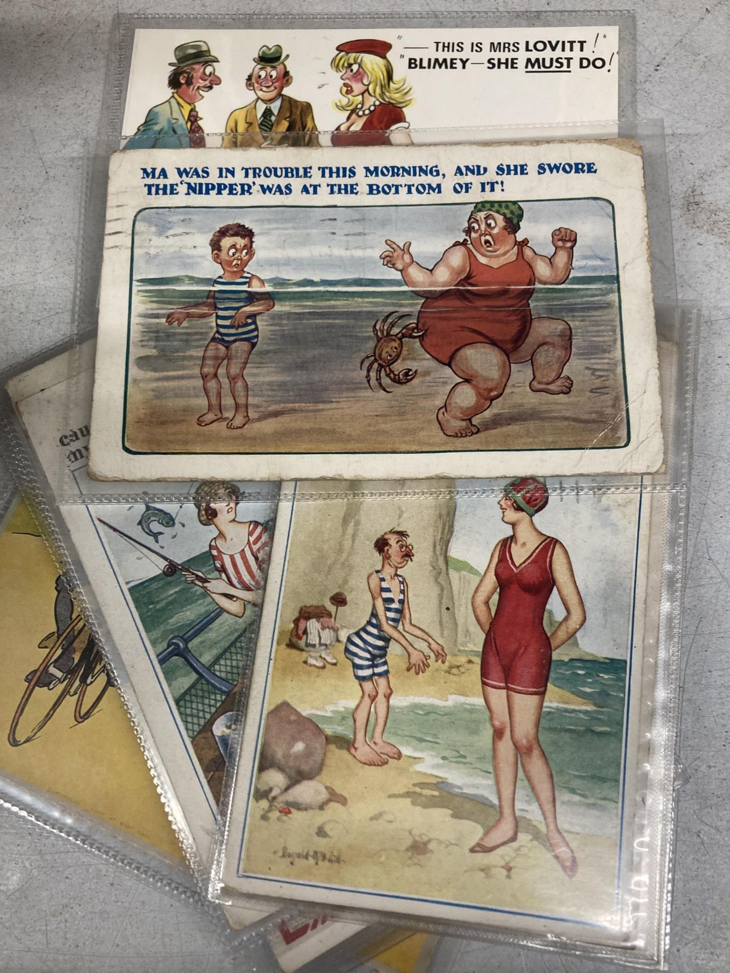 A COLLECTION OF CHEEKY 1930'S/40'S VINTAGE POSTCARDS - Image 3 of 4