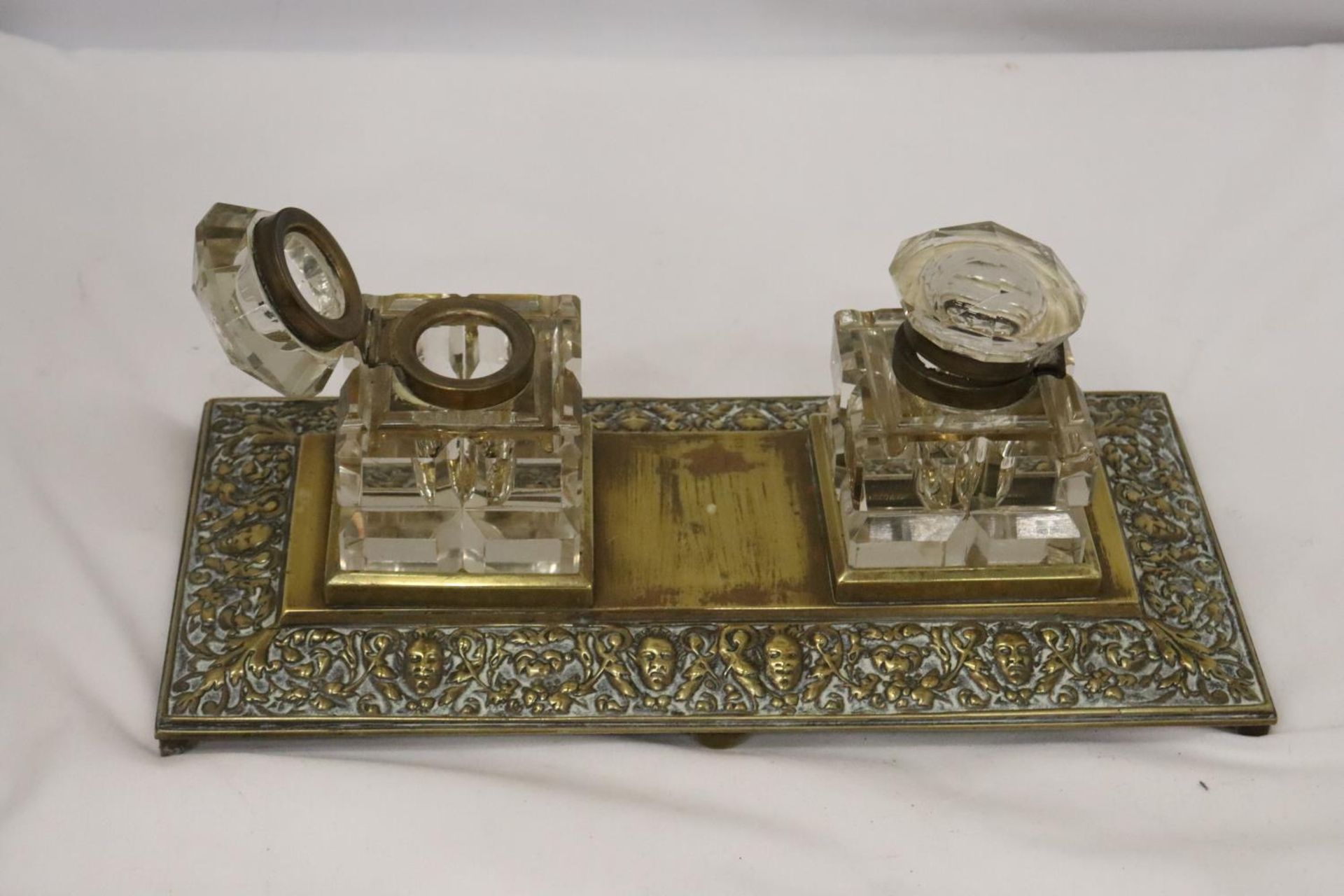 A VINTAGE FOOTED BRASS DOUBLE INK WELL TOGETHER WITH OPERA GLASSES AND VARIOUS SILVER PLATE - Image 8 of 11