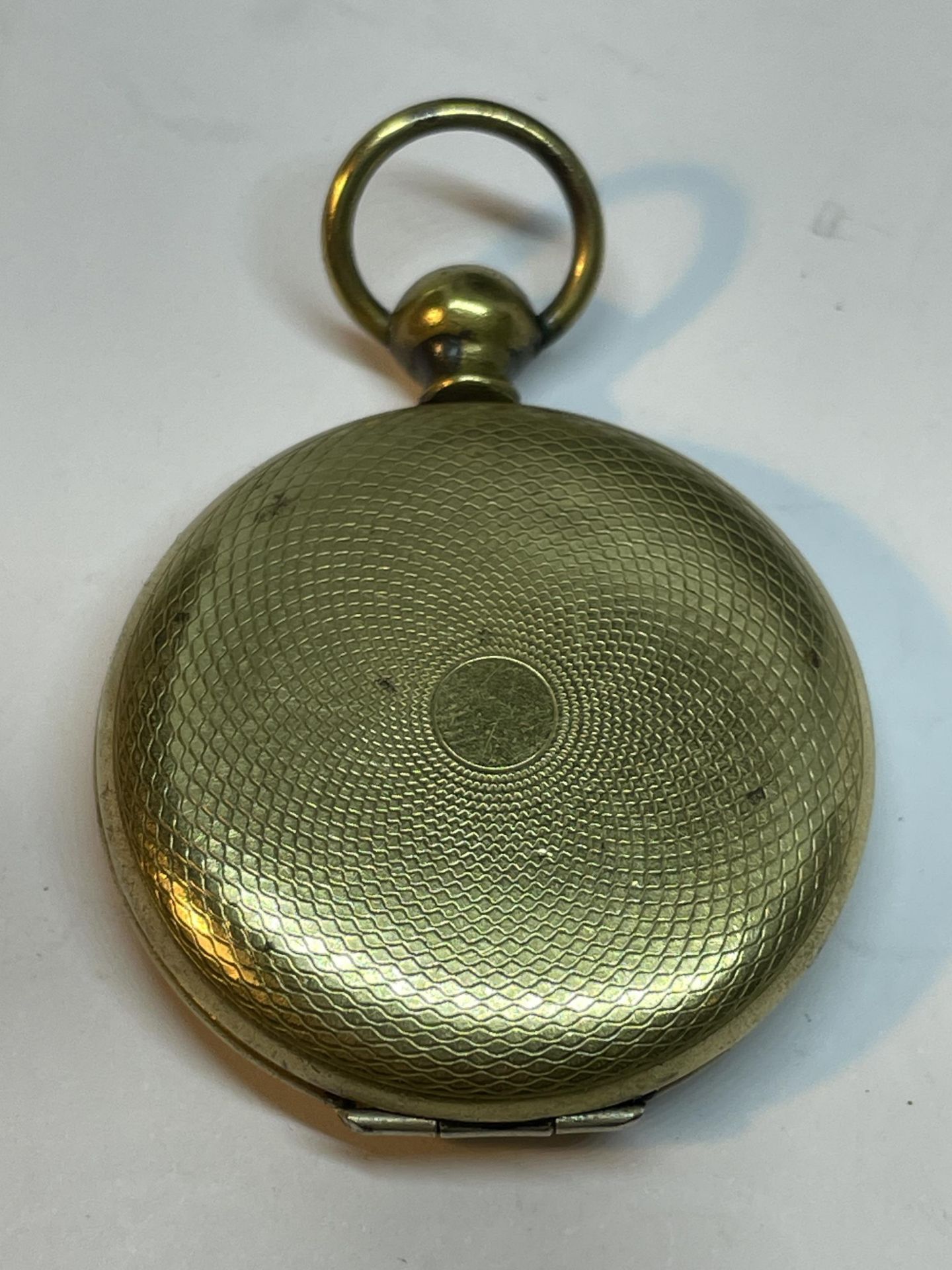 A VINTAGE LOCKET/COIN CASE - Bild 2 aus 3