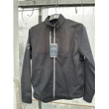 AN AS NEW MENS CALLAWAY SIZE S GOLF JACKET