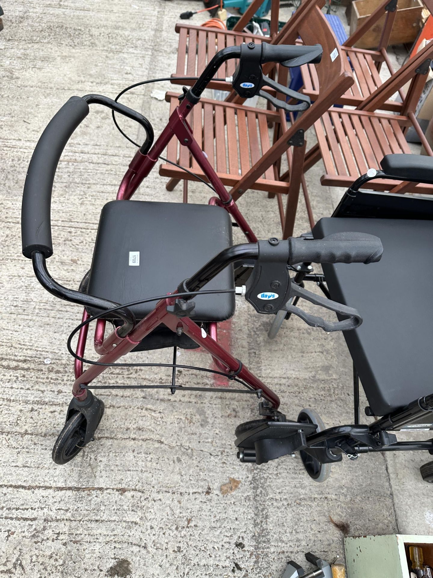 A FOLDING LOMAX WHEELCHAIR AND A DAYS MOBILITY SEAT WALKING FRAME - Image 3 of 3