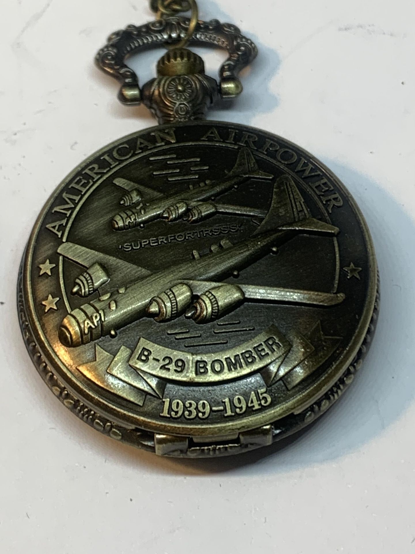 TWO POCKET WATCHES WITH IMAGES OF USA BOMBER AND A COAT OF ARMS - Image 3 of 5