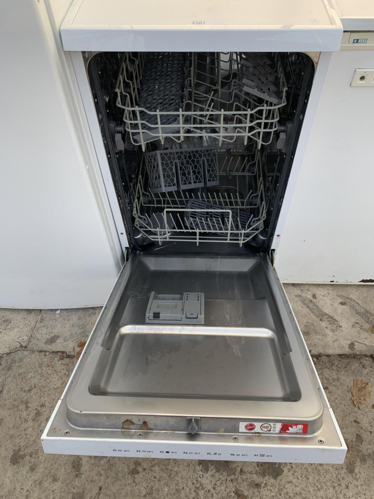 A WHITE HOOVER SLIM LINE DISH WASHER - Image 2 of 2