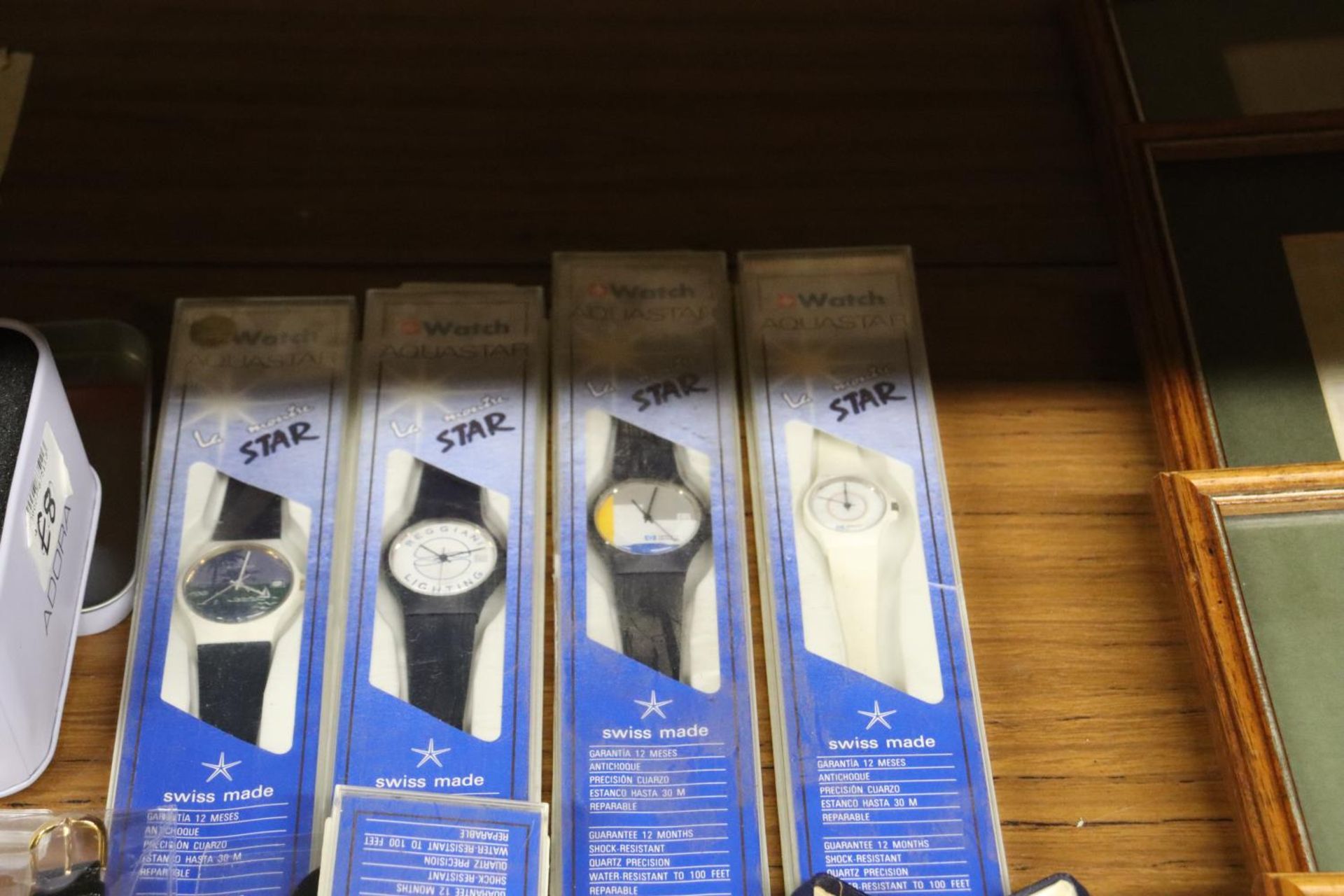 A QUANTITY OF WRISTWATCHES IN PACKAGING - Bild 2 aus 6