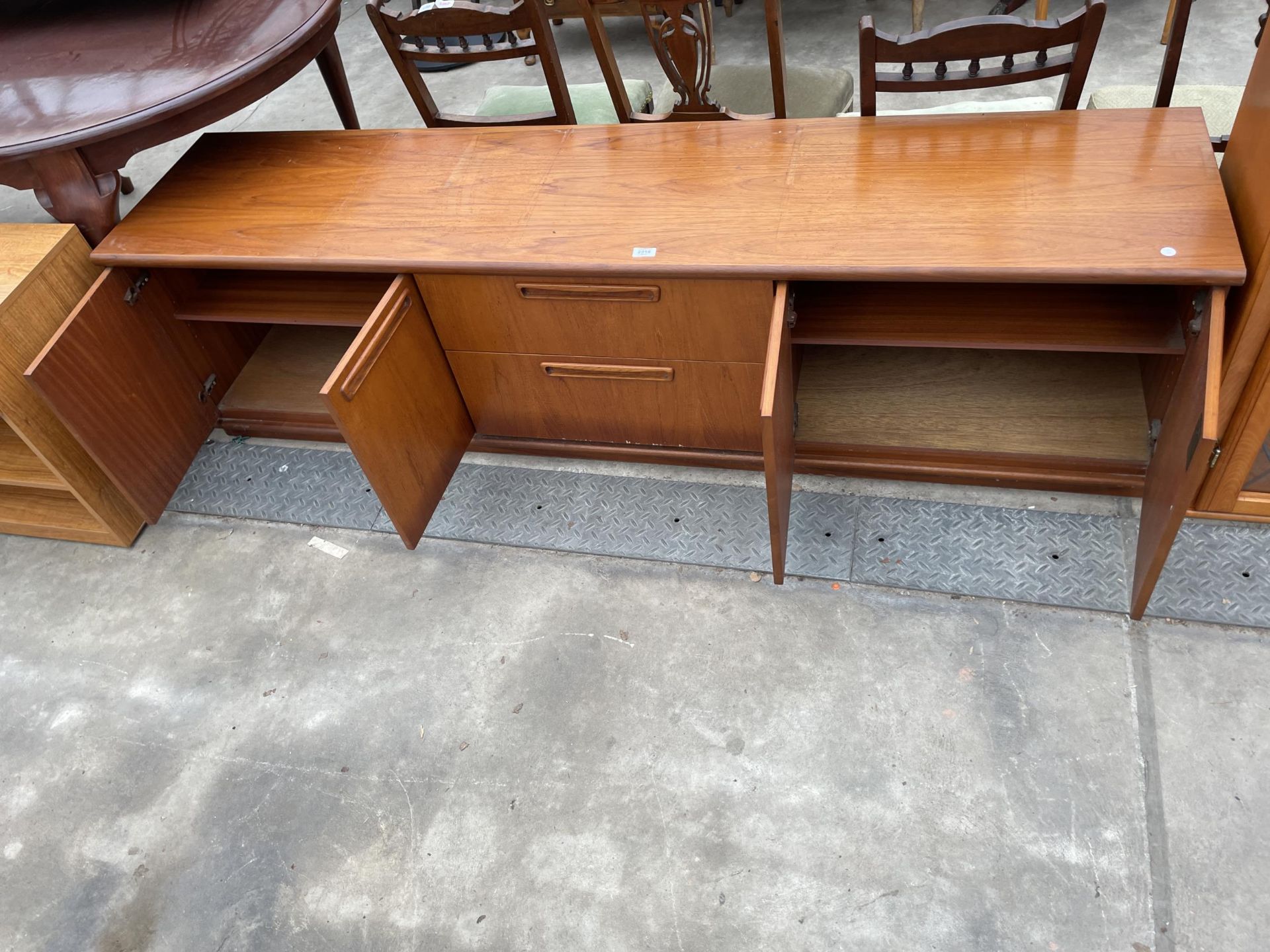 A MEREDREW RETRO TEAK SIDEBOARD ENCLOSONG TWO DRAWERS AND FOUR CUPBOARDS 79" WIDE - Image 4 of 4