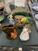 A COLLECTION OF CERAMICS TO INCLUDE ROYAL DOULTON 'LITTLE BOY BLUE' HN 2062, 'AULD MAC' TOBY JUG,