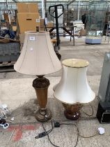 TWO DECORATIVE TABLE LAMPS TO INCLUDE A CERAMIC EXAMPLE