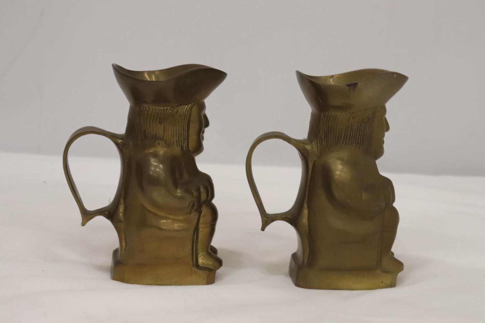 TWO BRASS TOBY JUGS, HEIGHT 12CM - Image 4 of 5