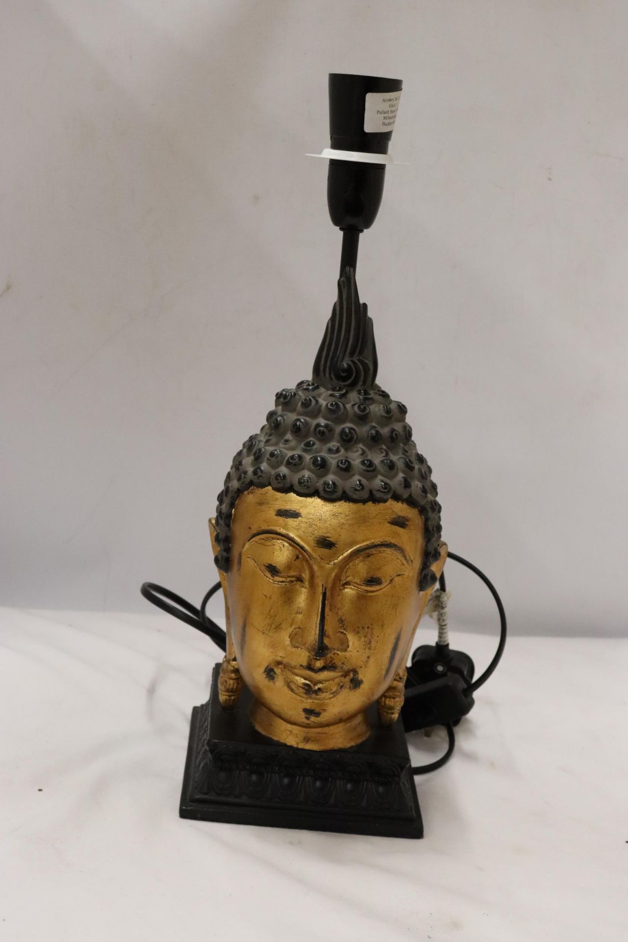 A BUDDAH HEAD LAMP, HEIGHT 42CM