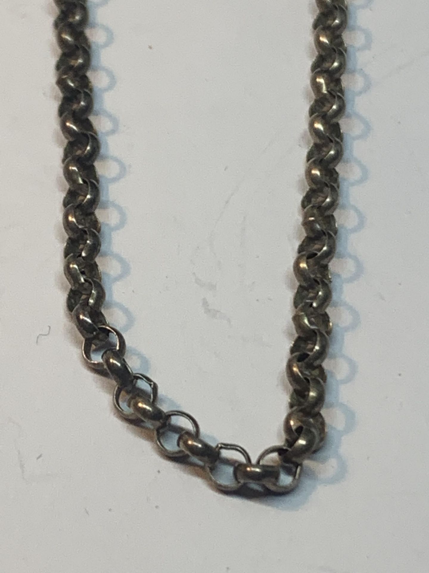 THREE MARKED SILVER BELCHER CHAINS - Bild 3 aus 5