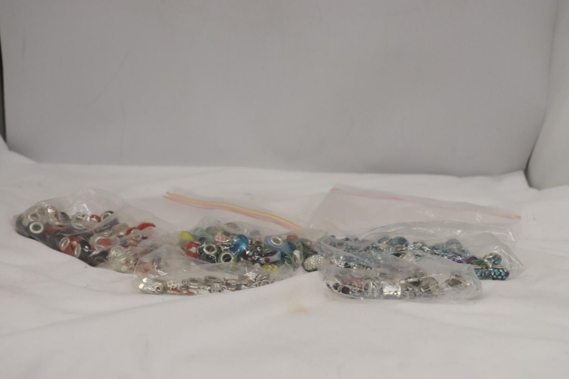 A LARGE QUANTITY OF PANDORA STYLE BEADS, SOME MARKED 925 - Image 7 of 8
