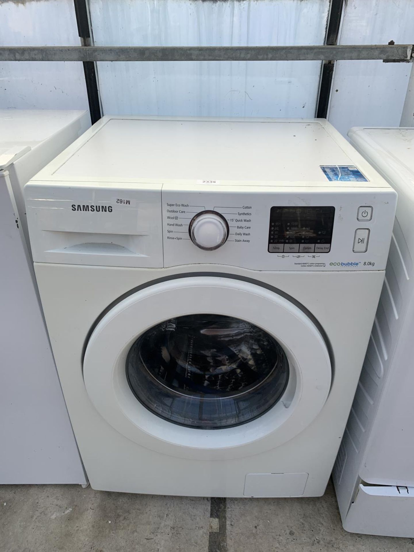 A WHITE SAMSUNG 8KG WASHING MACHINE