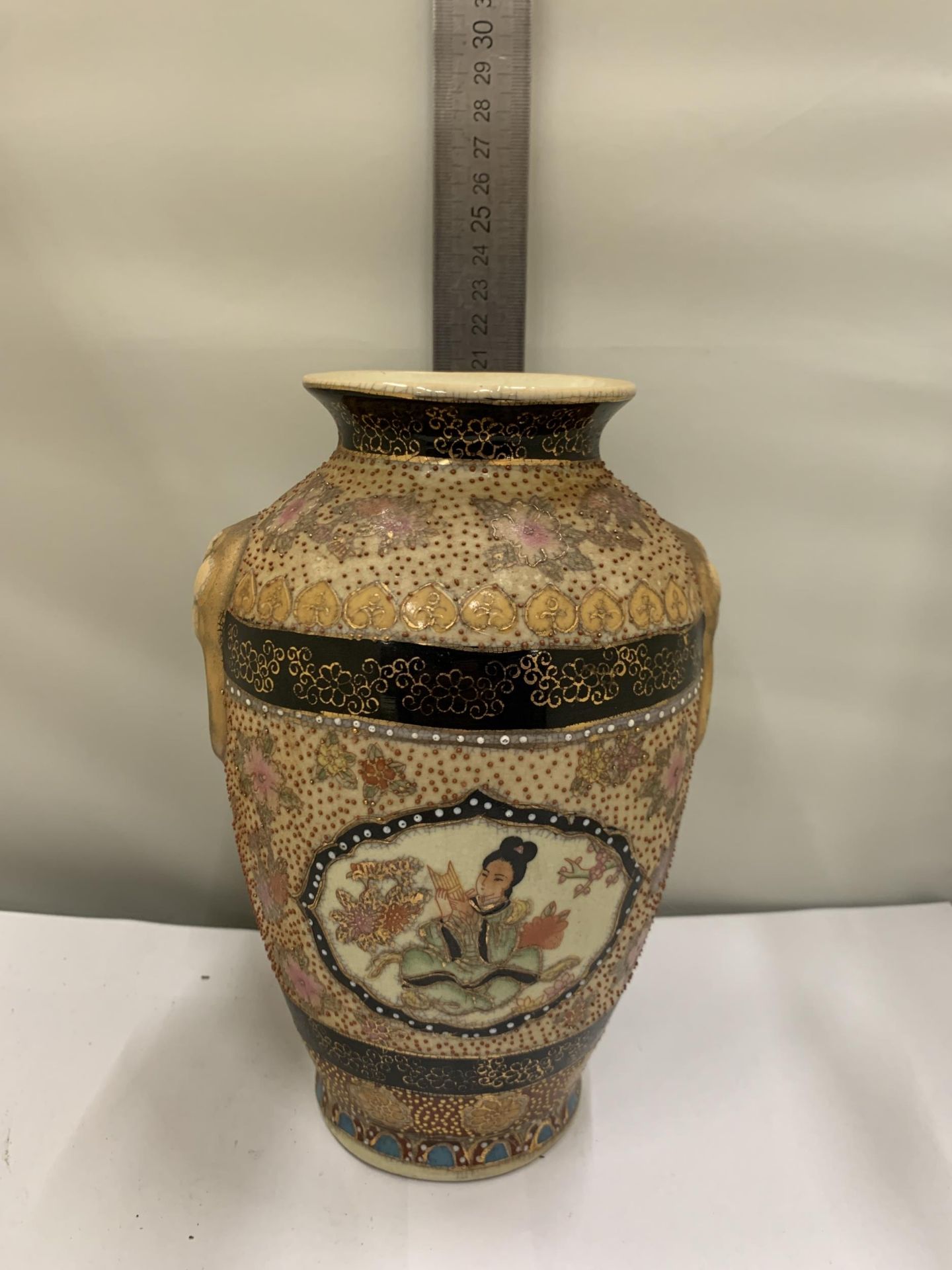 AN ANTIQUE TURKISH OTTOMAN CANAKKALE POTTERY EWER C. 1880 - Image 5 of 5