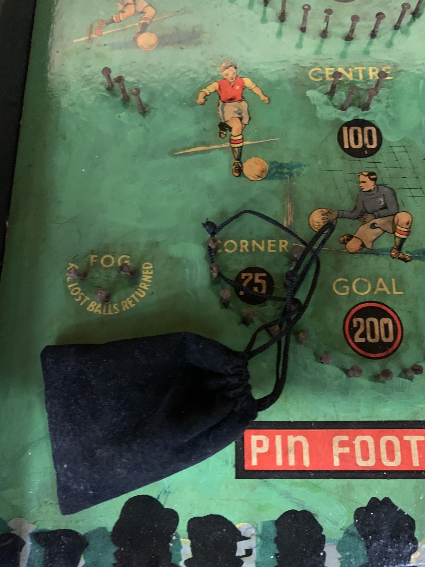 A 1950'S PINBALL FOOTBALL GAME, COMPLETE WITH BALLS - Image 3 of 3