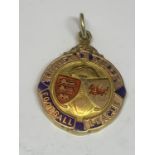 A HALLMARKED 9 CARAT GOLD NORTHERN RUGBY LEAGUE FOOTBALL MEDAL ENGRAVED WINNERS 1938-39 GROSS WEIGHT