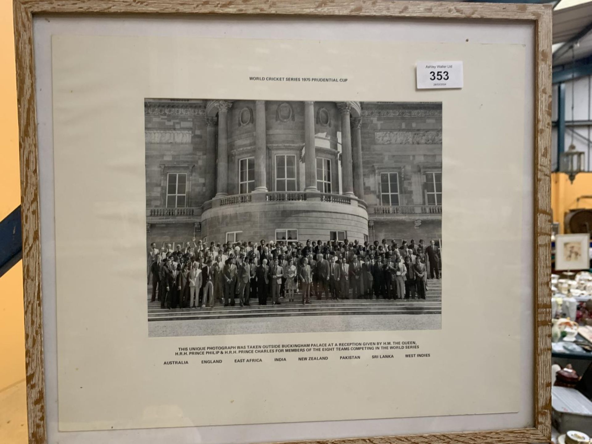 A PHOTOGRAPHIC IMAGE TAKEN OUTSIDE BUCKINGHAM PALACE AT A RECEPTION GIVEN BY HM QUEEN ELIZABETH