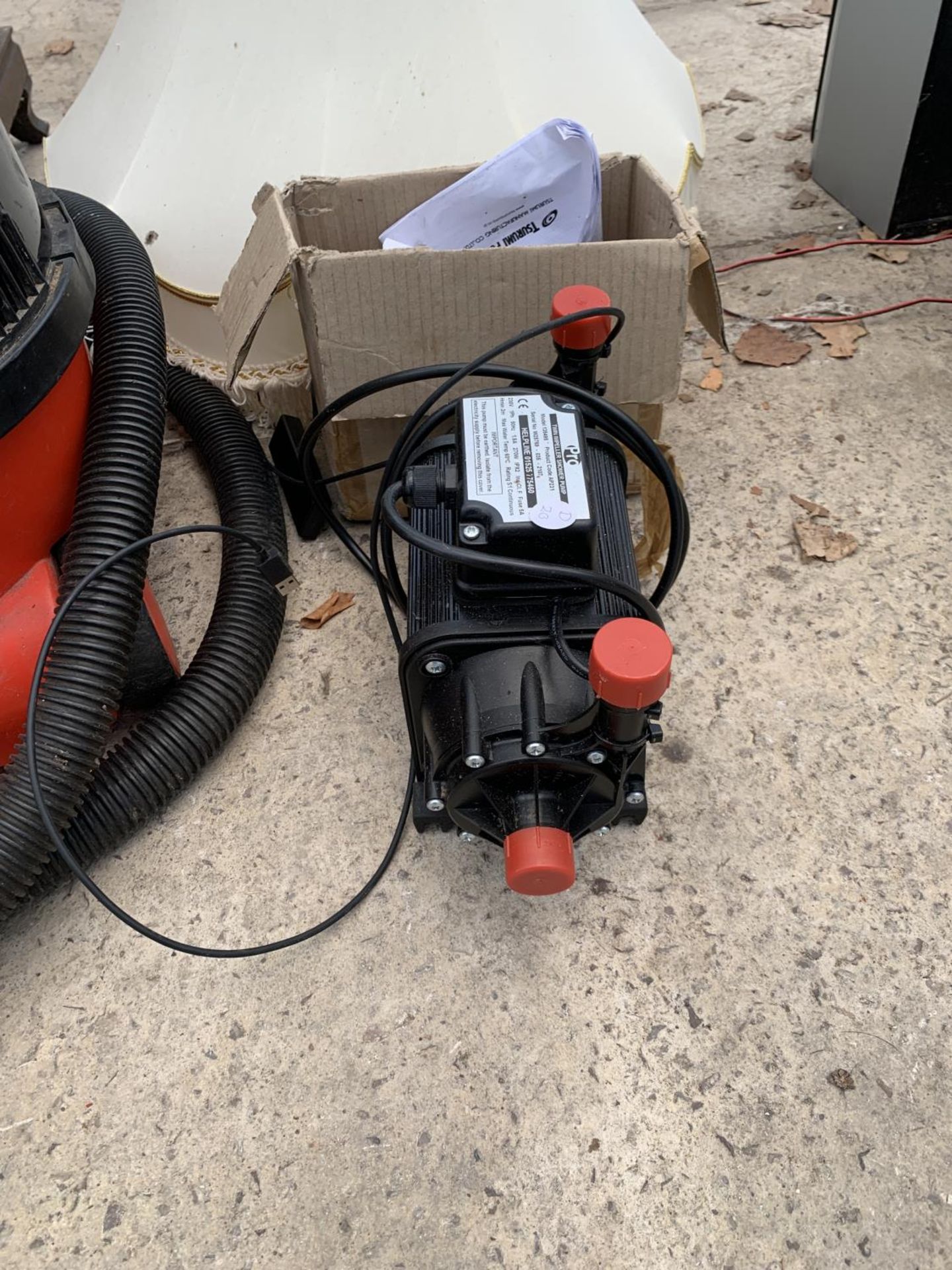 A HENRY HOOVER AND A PRO PUMP - Image 3 of 3