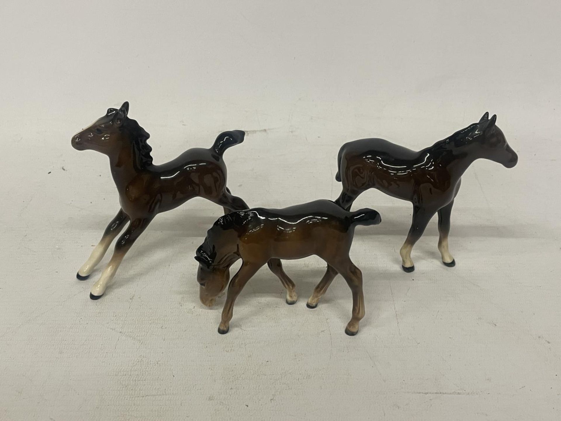 THREE VARIOUS BESWICK FOALS - Image 2 of 3