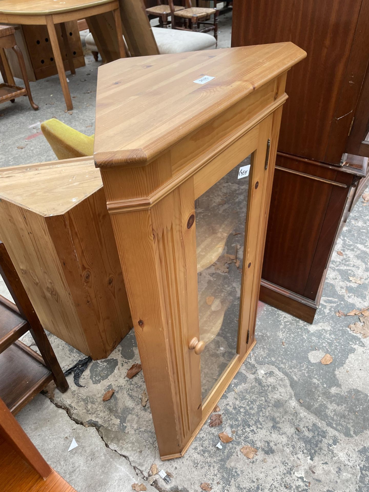 A GLAZED PINE CORNER CUPBOARD - 23" WIDE - Image 2 of 2