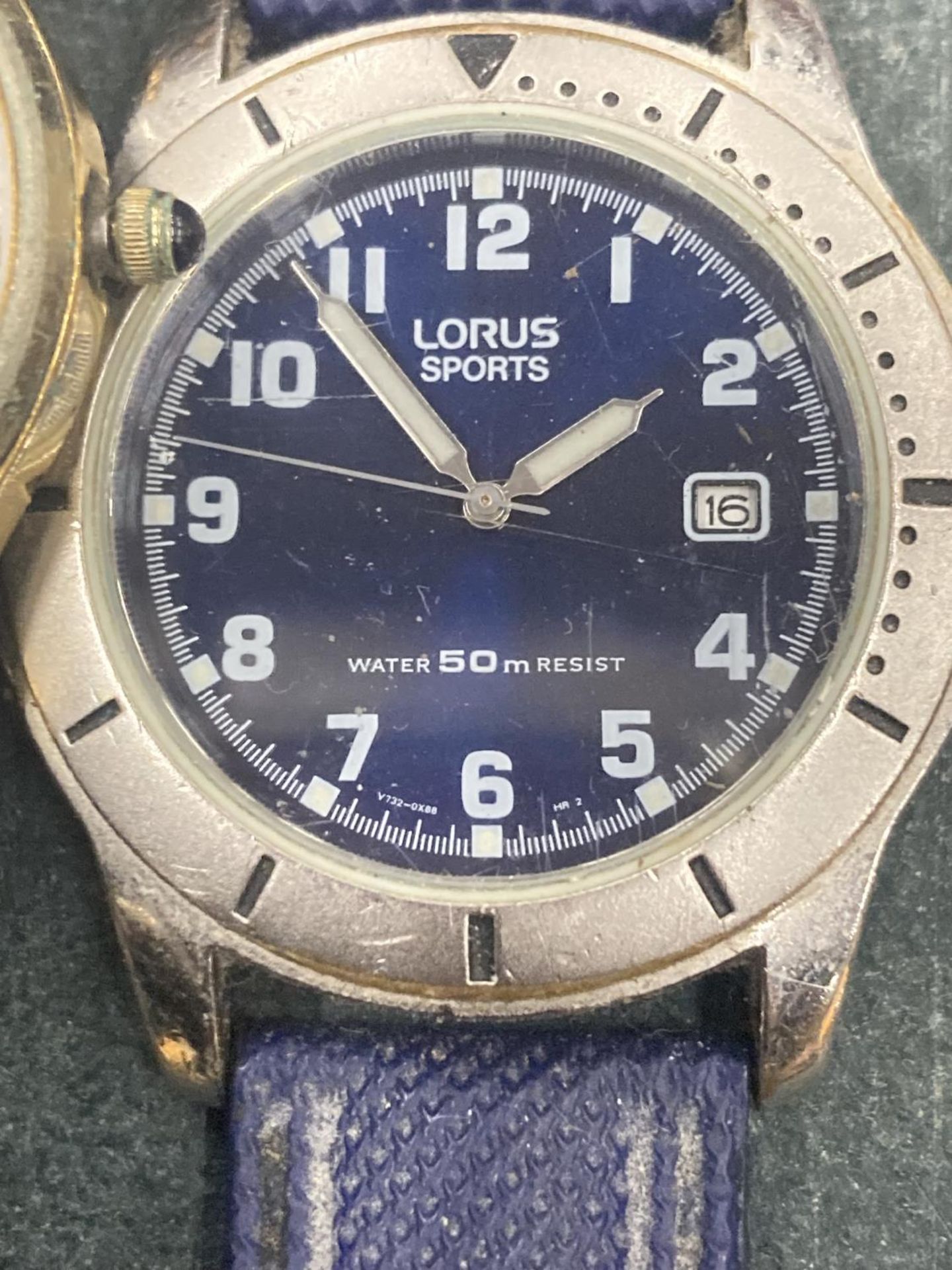 A COLLECTION OF WRISTWATCHES TO INCLUDE LORUS, ETC - 9 IN TOTAL - Image 4 of 5