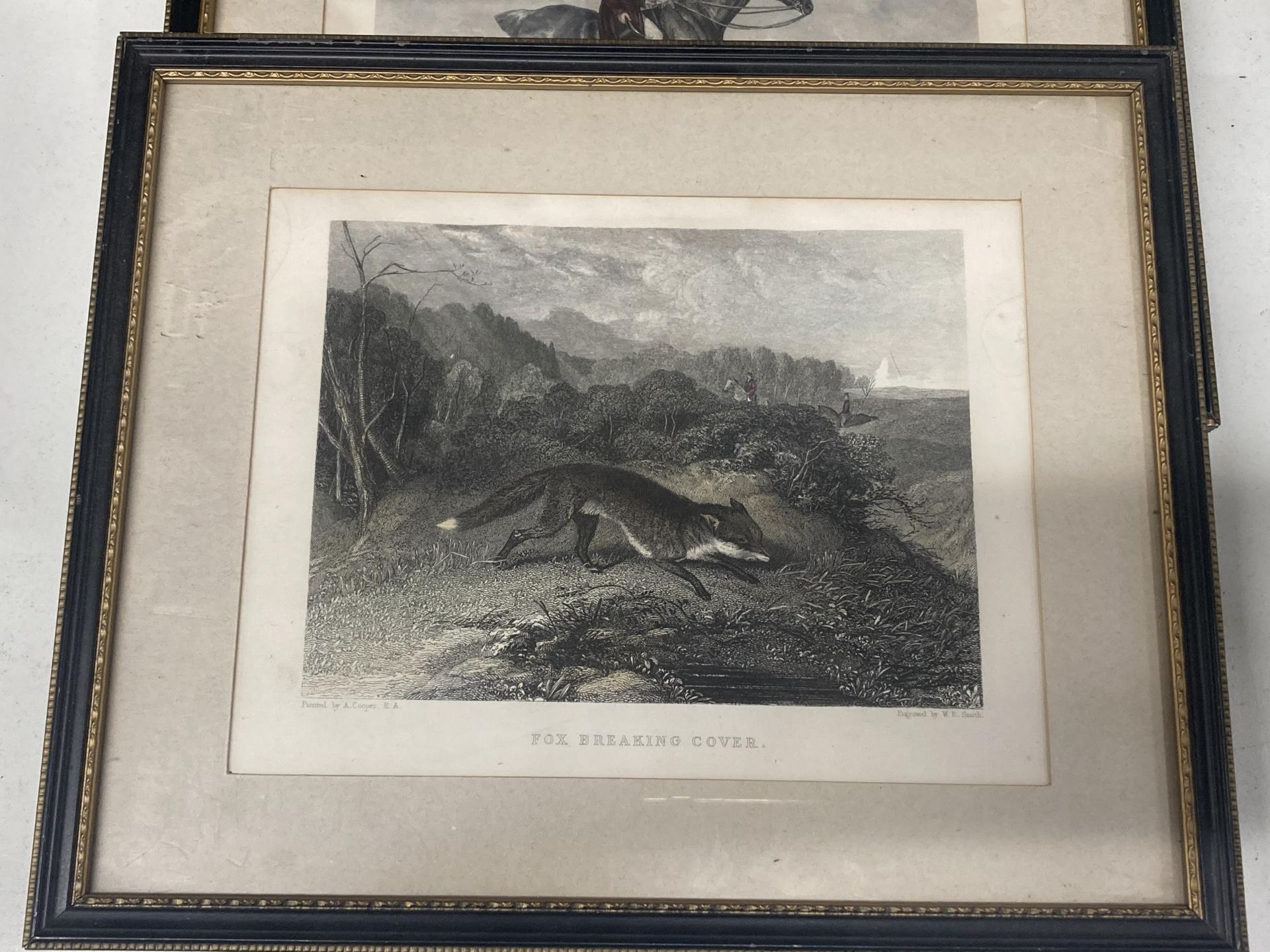 FOUR VINTAGE FRAMED HUNTING PRINTS, CLEARING THE FENCE, FOX BREAKING COVER, THE MASTER OF THE HOUNDS - Image 3 of 5
