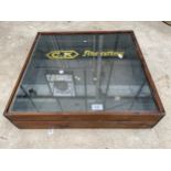 A WOODEN CASED TABLE TOP DISPLAY CASE