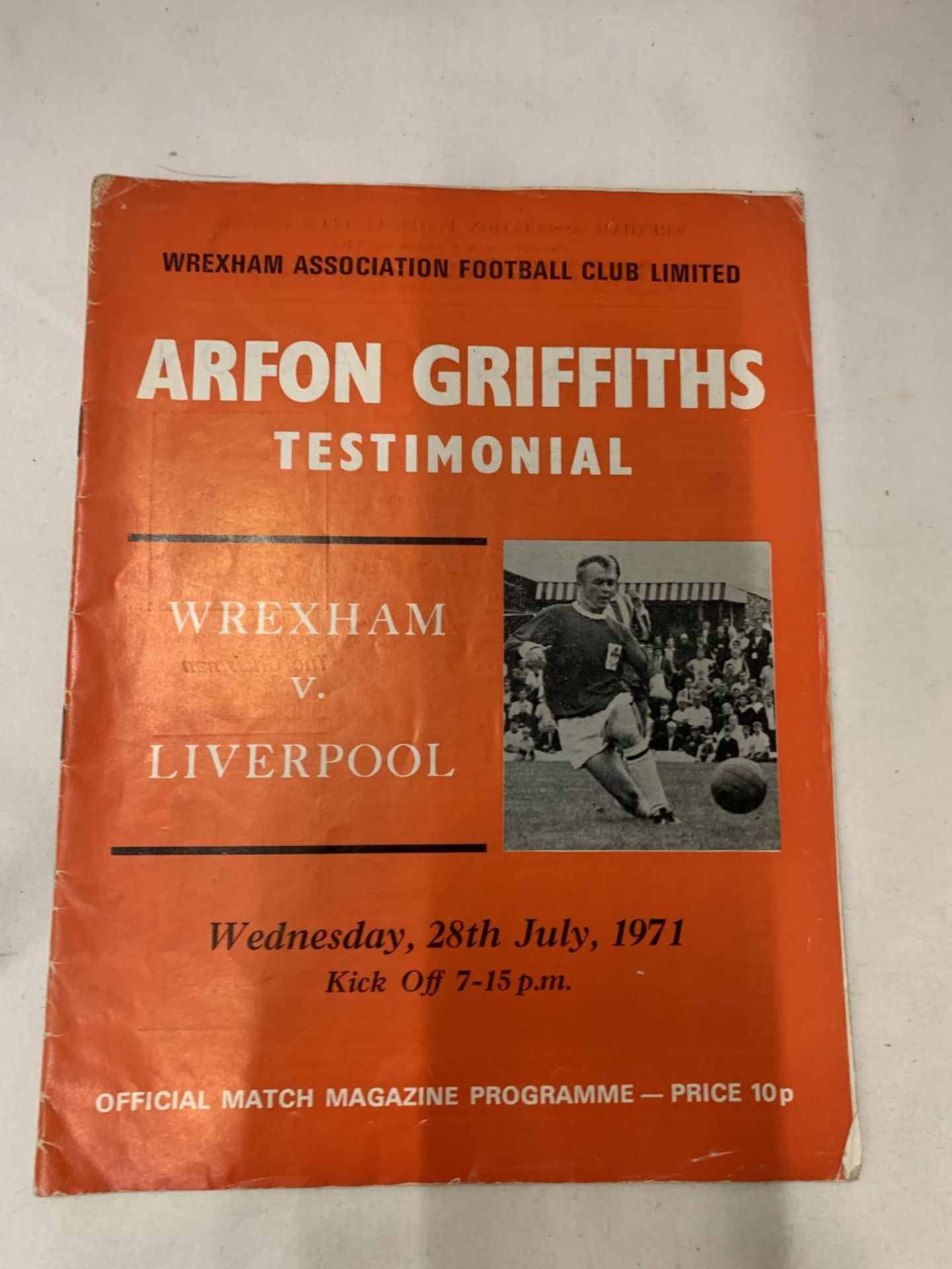 A RARE 1971 ARFON GRIFFITHS TESTOMONIAL, WREXHAM V LIVERPOOL PROGRAMME