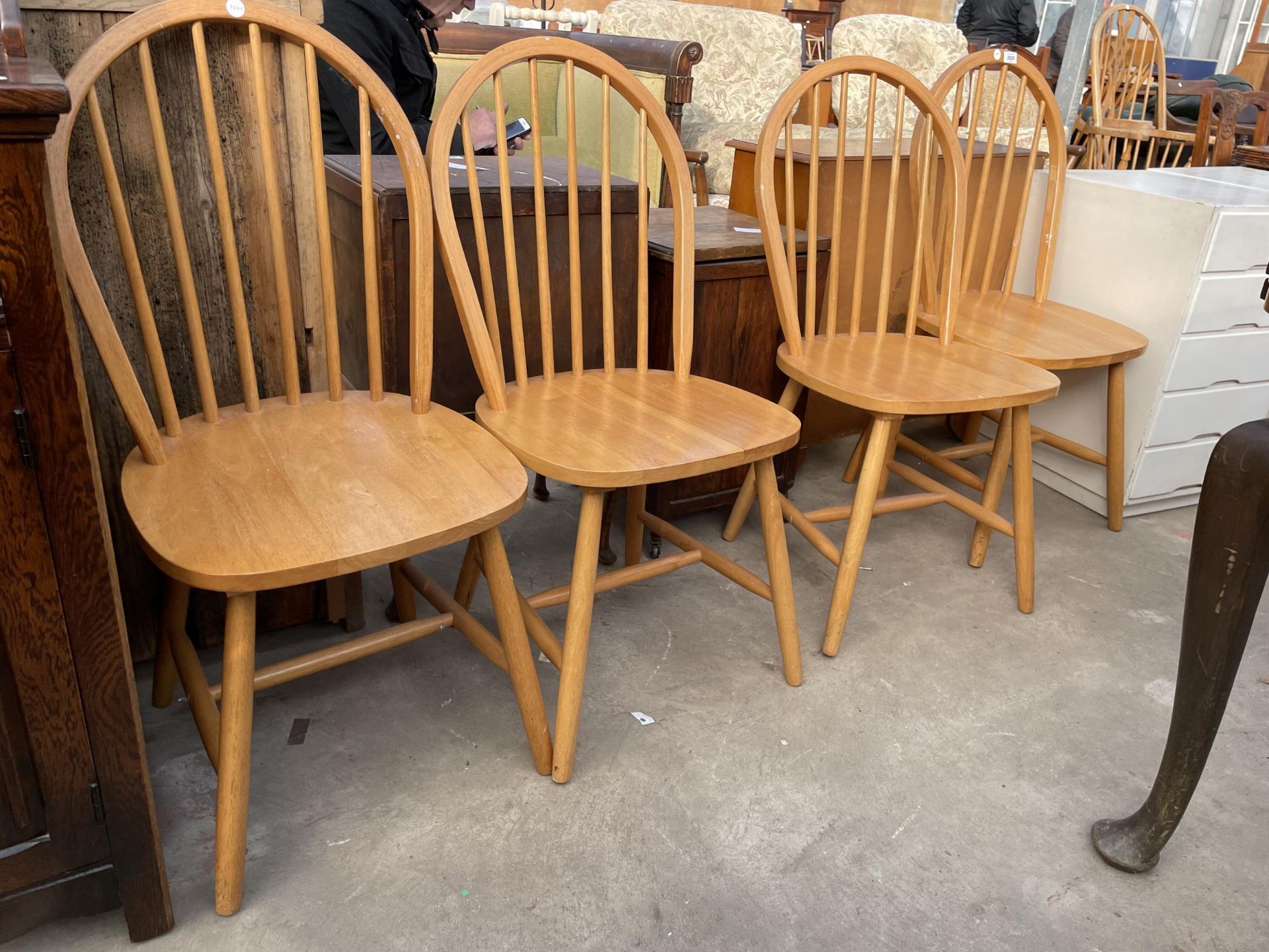 A SET OF FOUR WINDSOR STYLE KITCHEN CHAIRS - Image 2 of 2