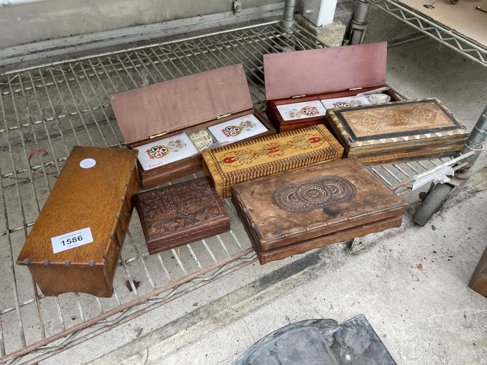 AN ASSORTMENT OF TREEN BOXES TO INCLUDE PLAYING CARDS ETC