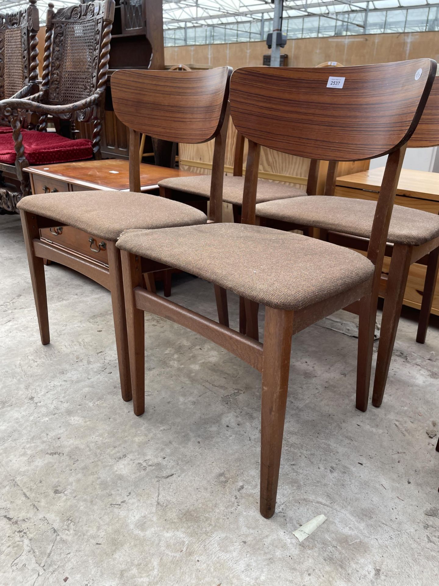 A SET OF FOUR RETRO TEAK DINING CHAIRS - Image 2 of 2