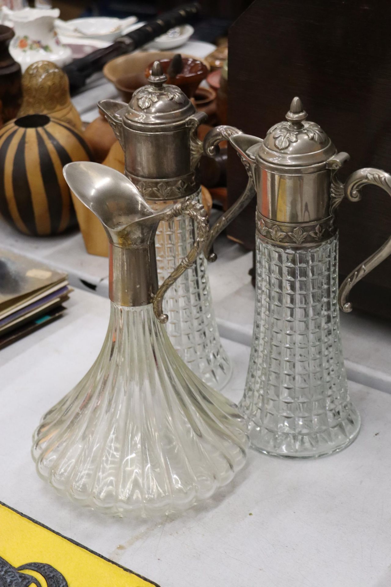 TWO VINTAGE CLARET JUGS WITH SILVER PLATED TOPS PLUS A BELL BOTTOM DECANTER MISSING FINIAL - Image 3 of 8