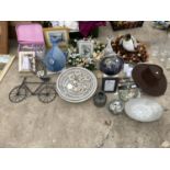 AN ASSORTMENT OF ITEMS TO INCLUDE BOWLS, ARTIFICAIL WREATHS AND TOYS ETC
