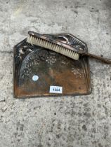 A VINTAGE COPPER CRUMB TRAY AND BRUSH