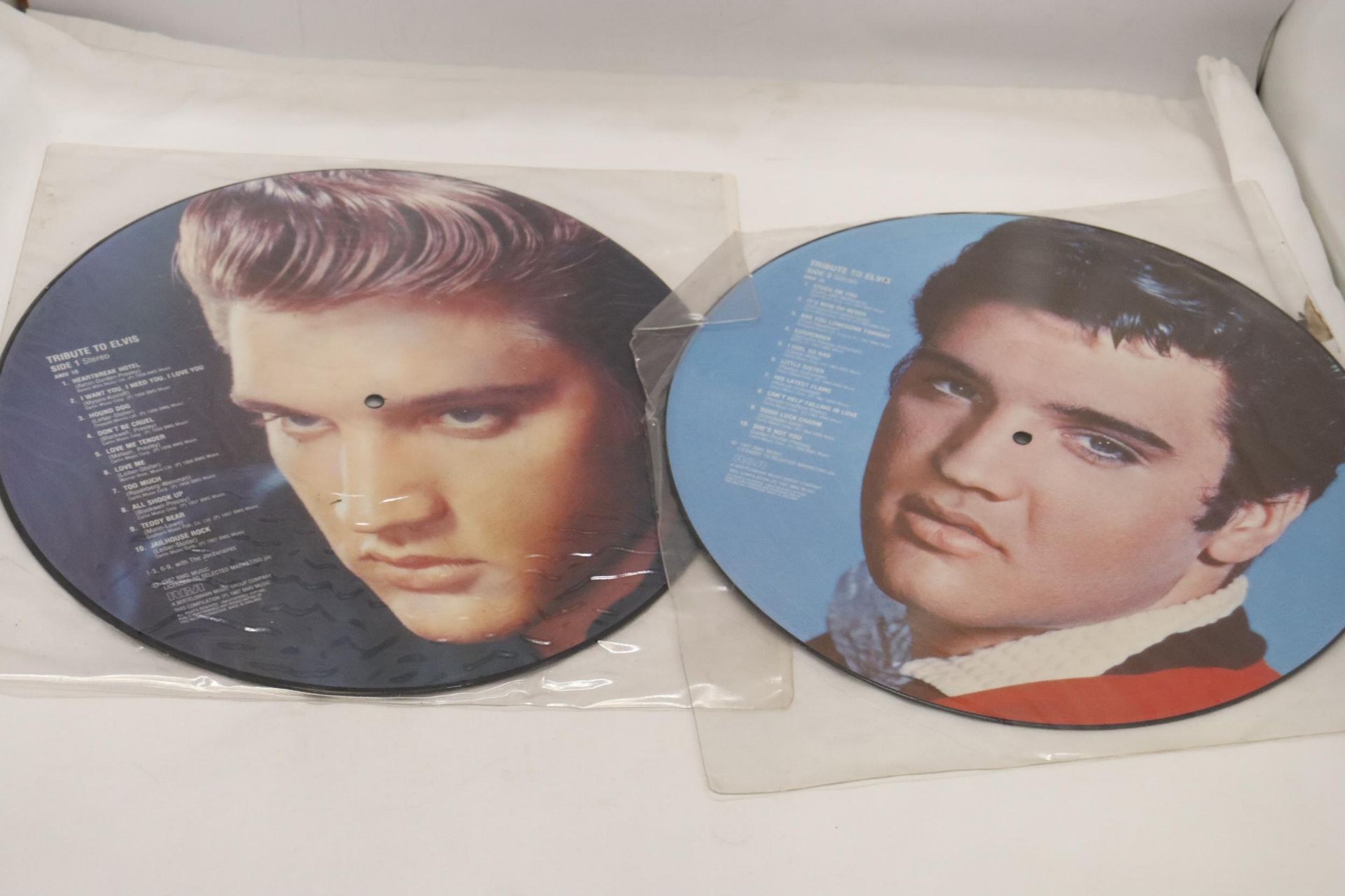 TWO ELVIS DOUBLE SIDED 12" PICTURE DISCS - Image 6 of 6