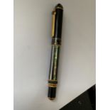 A KING CROWN 0125 FOUNTAIN PEN INLAID WITH SHELL WITH AN 18 CARAT GOLD NIB