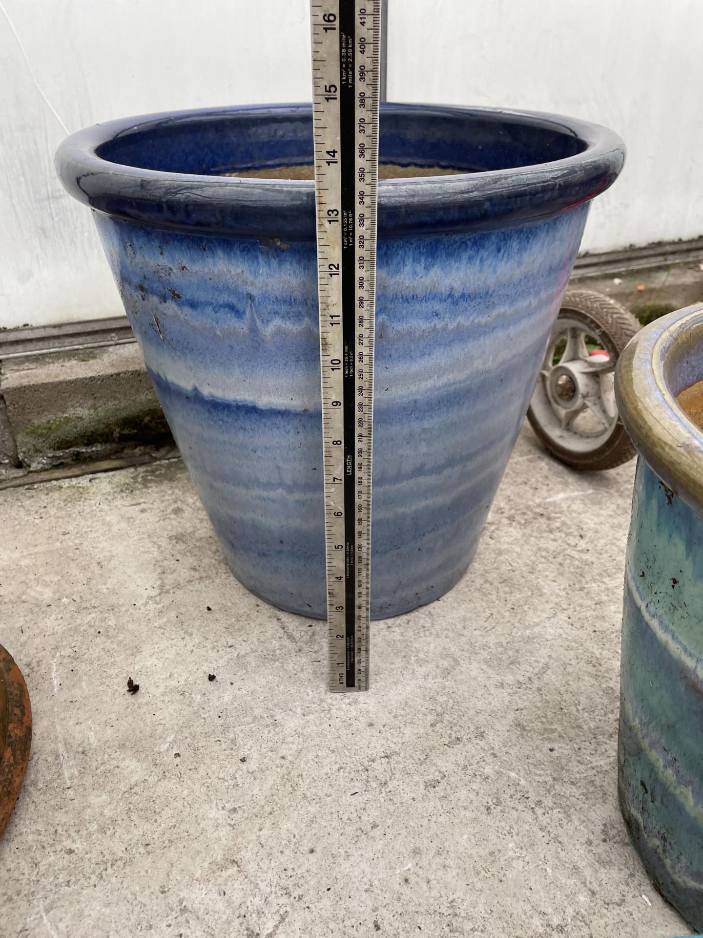 THREE VARIOUS BLUE GLAZED TERRACOTTA PLANT POTS - Image 2 of 4