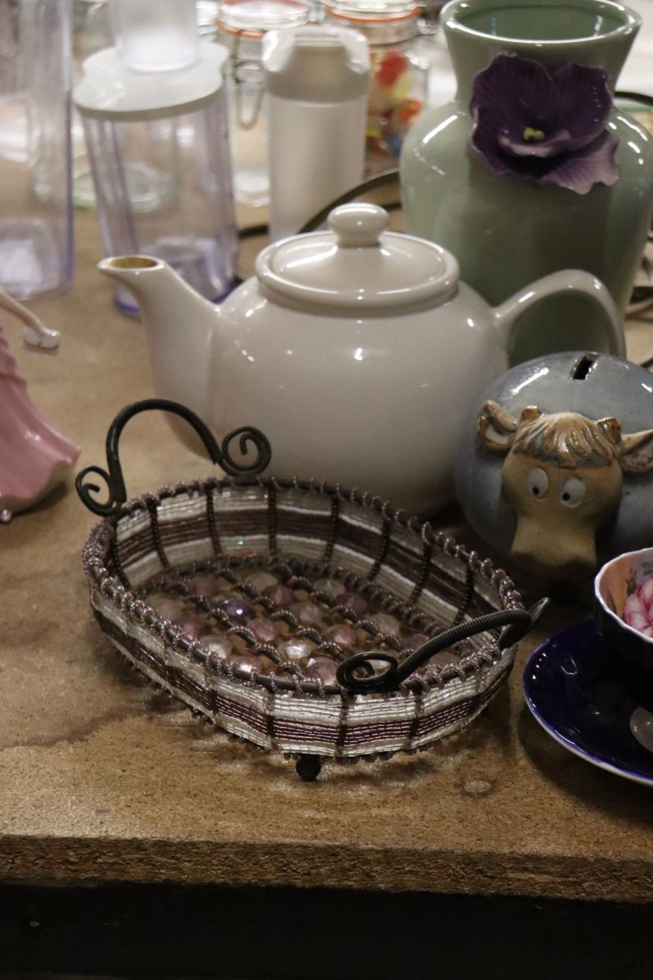 A MIXED LOT TO INCLUDE MONEY BANKS, FLORAL AYNSLEY CUP AND SAUCER, TEAPOT, ETC., - Image 3 of 4