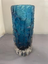 A WHITEFRIARS KINGFISHER BLUE TEXTURED BARK EFFECT VASE HEIGHT 19CM