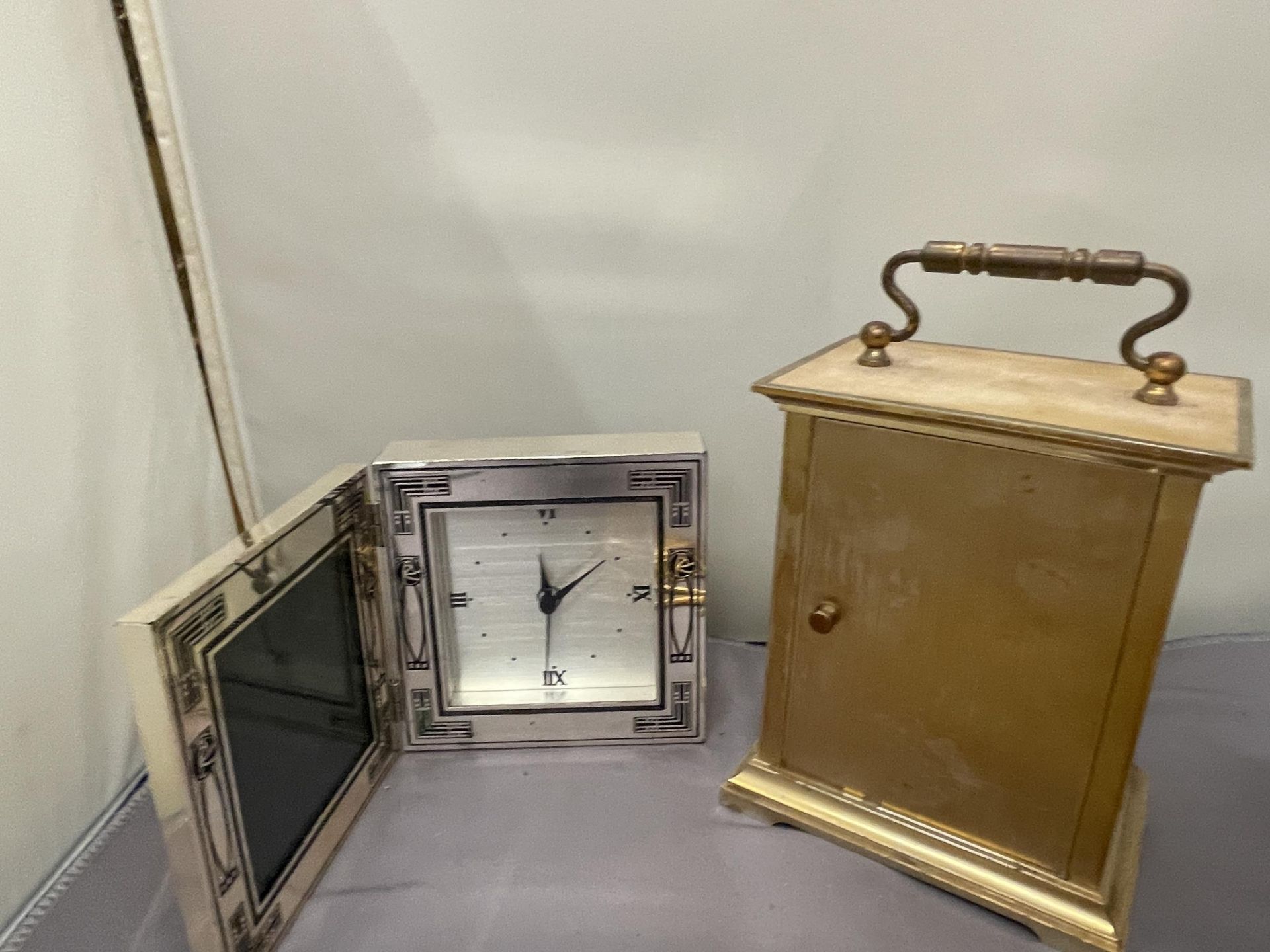 TWO CARRIAGE CLOCKS ONE WITH VISUAL ESCAPEMENT, A FURTHER MACINTOSCH STYLE CLOCK AND THREE POCKET - Image 4 of 5