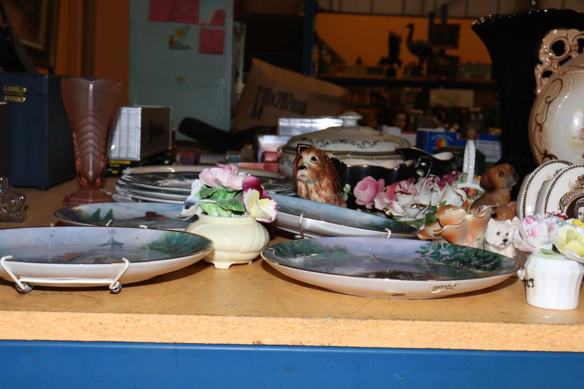 A LARGE QUANTITY OF CERAMICS TO INCLUDE LILLIPUTT LANE CABINET PLATES, ROYAL DOULTON, ETC POSIES, - Image 9 of 10